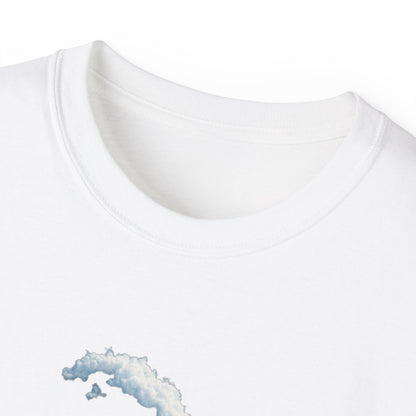 “La Isla Suspendida” – Edición Nubes T-Shirt