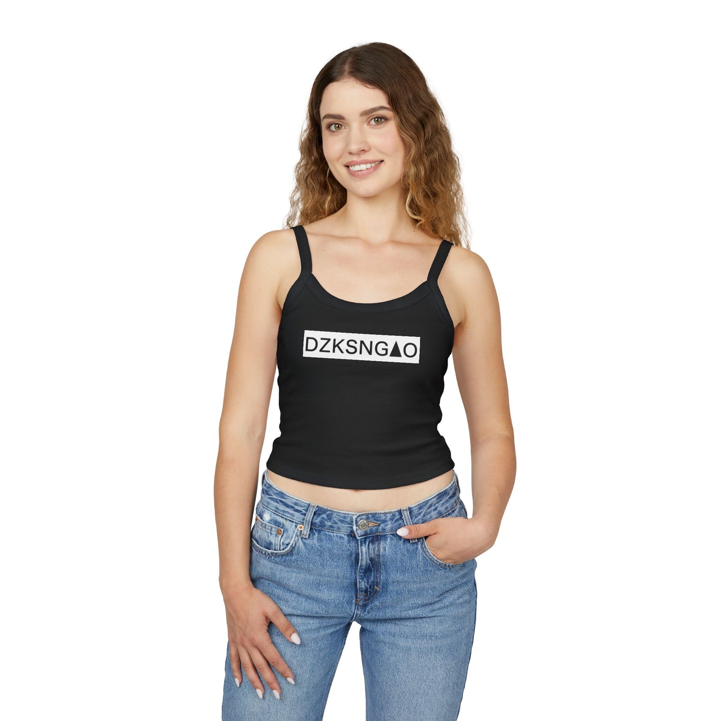 “DZKSNGAO” – Código de Rebeldía Strap Tank Top